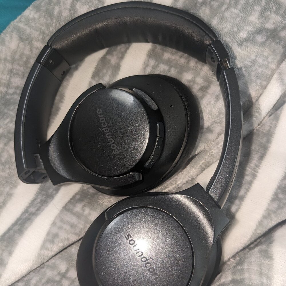 Soundcore Anker Life Q20 Hybrid Active Noise Cancelling Headphones, Wireless